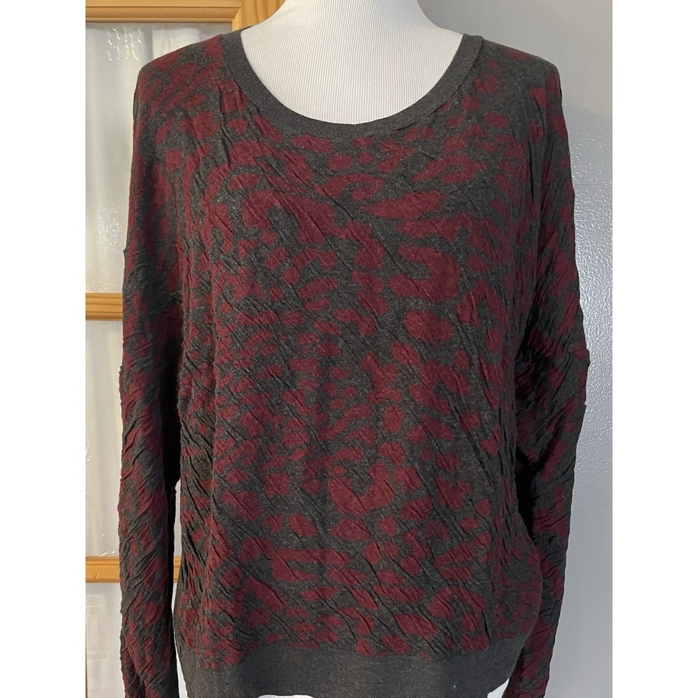 DKNY Jeans Pullover Sweater Sz L Red Gray Abstract Crinkled Cotton Knit Casual